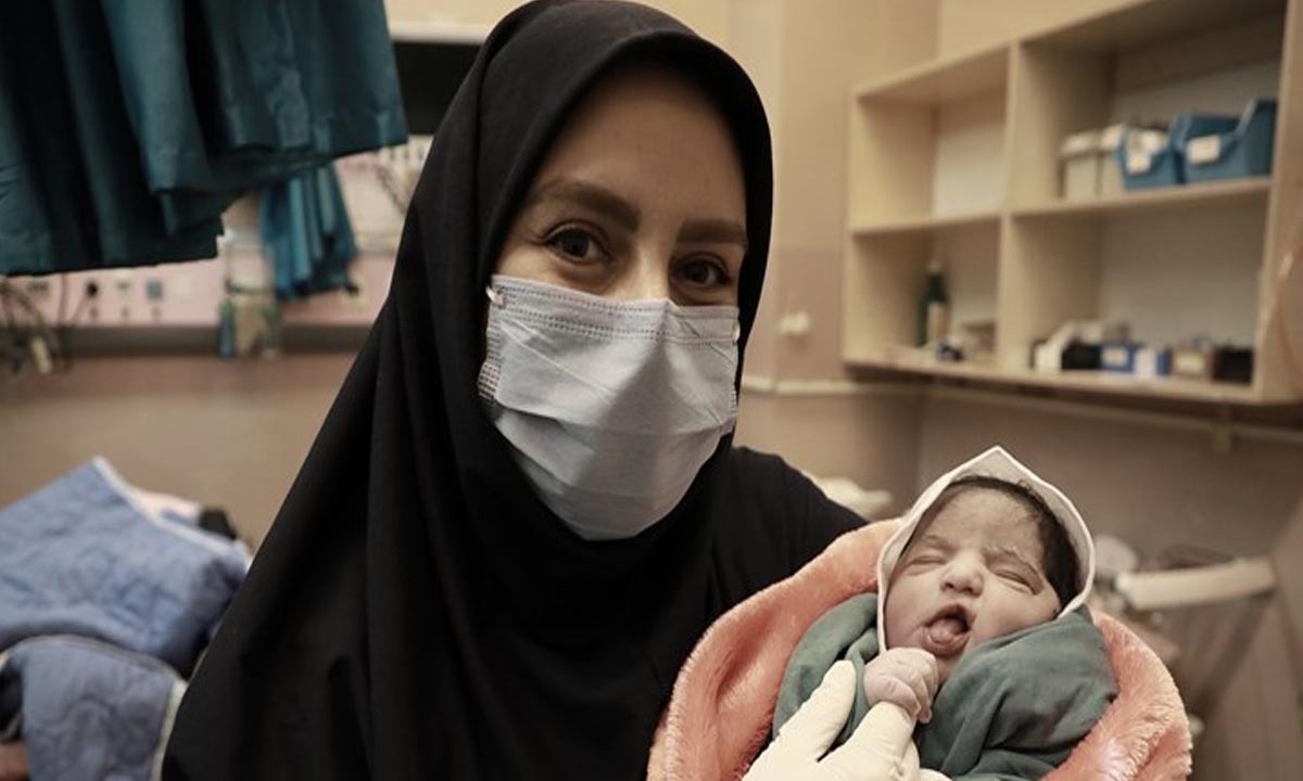 مادری از دریچه نگاه یک کارشناس مامایی