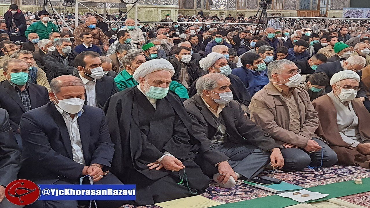 حضور رئیس قوه قضائیه در نمازجمعه مشهد+ عکس
