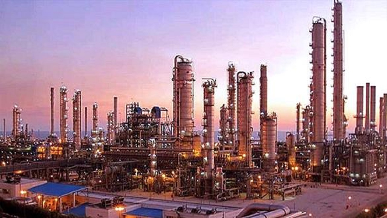 رفع آسیب دیدگی  لوله انتقال میعانات گازی پالایشگاه ستاره خلیج فارس به همت متخصصان داخلی