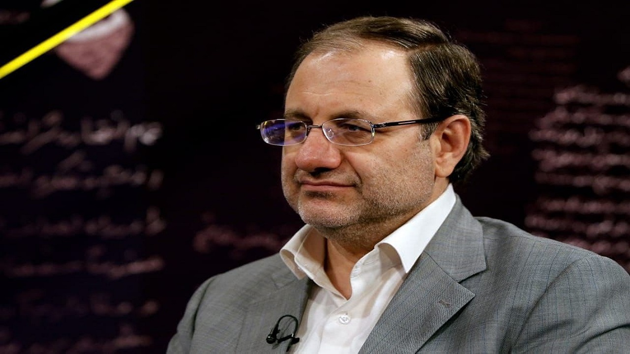 مجلس واقعا بدنبال بستن فضای مجازی نیست/ دغدغه جدی نمایندگان مجلس نسبت به نحوه اصلاح ارز ۴۲۰۰ تومانی