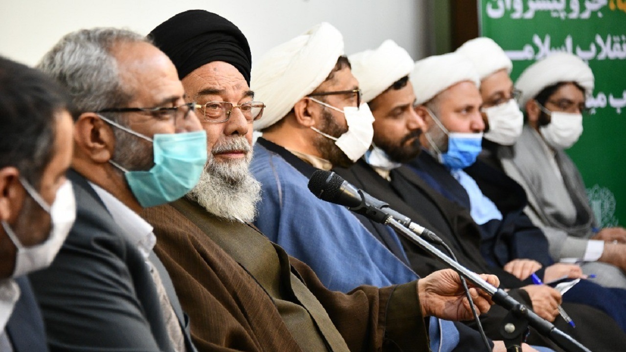 دستاورد‌ها و پیشرفت‌های نظام اسلامی برای مردم بازگو شود
