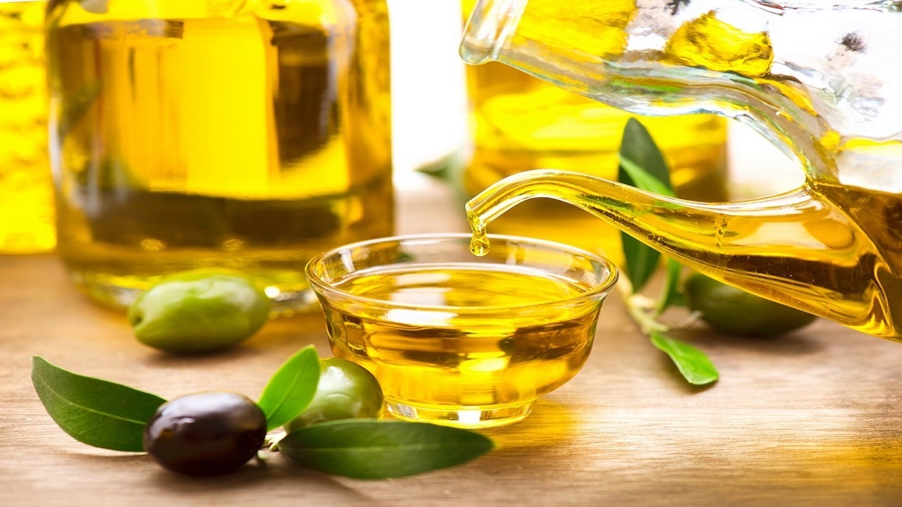 یک لیتر روغن زیتون چند؟ + فهرست قیمت