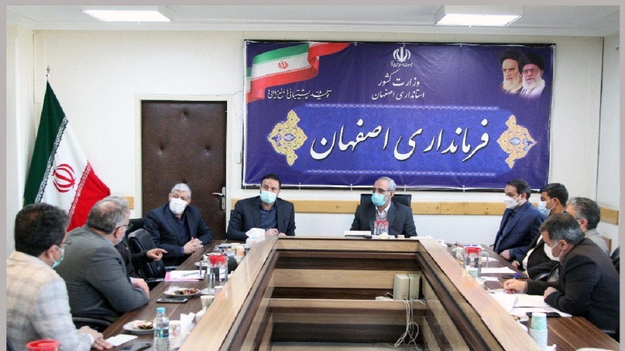 شناسایی و برخورد با متخلفین بزرگ در اولویت قرار گیرد