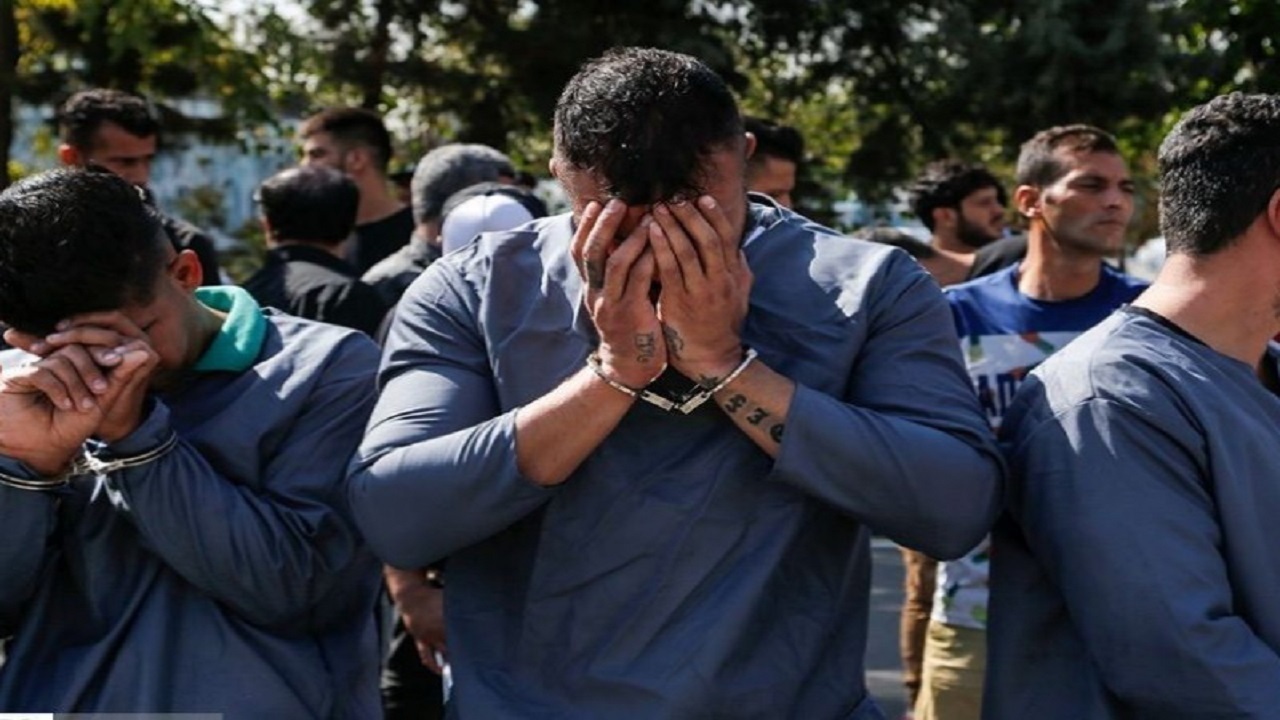 عربده ۱۰ اوباش مخل امنیت نظرآباد خاموش شد