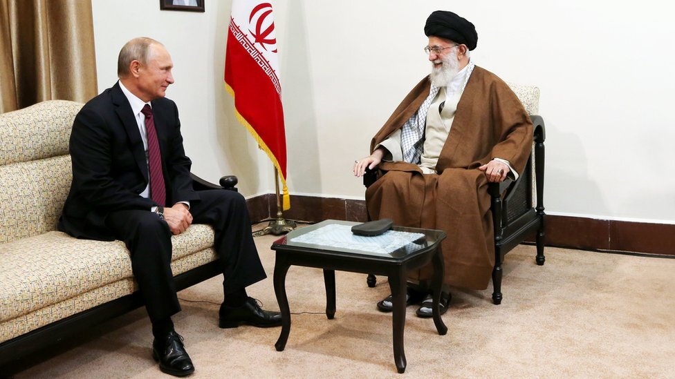سه دلیل برای اینکه روسیه خواهان ایران قوی است