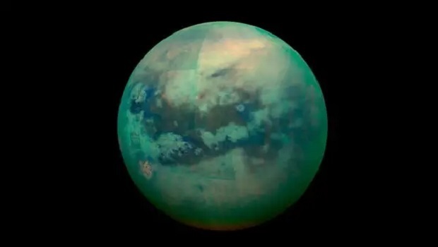  تیتان (Titan)