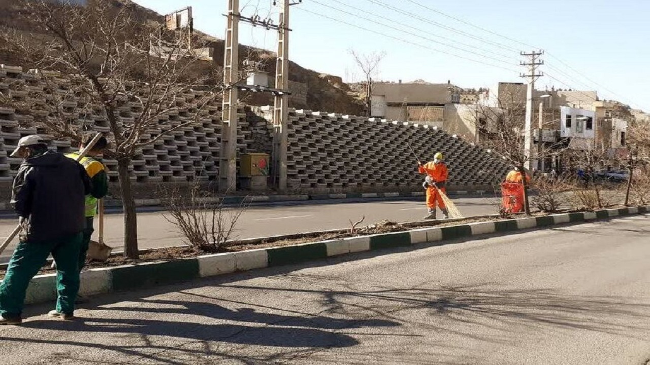 طرح استقبال از بهار در منطقه ۱۰ آغاز شد