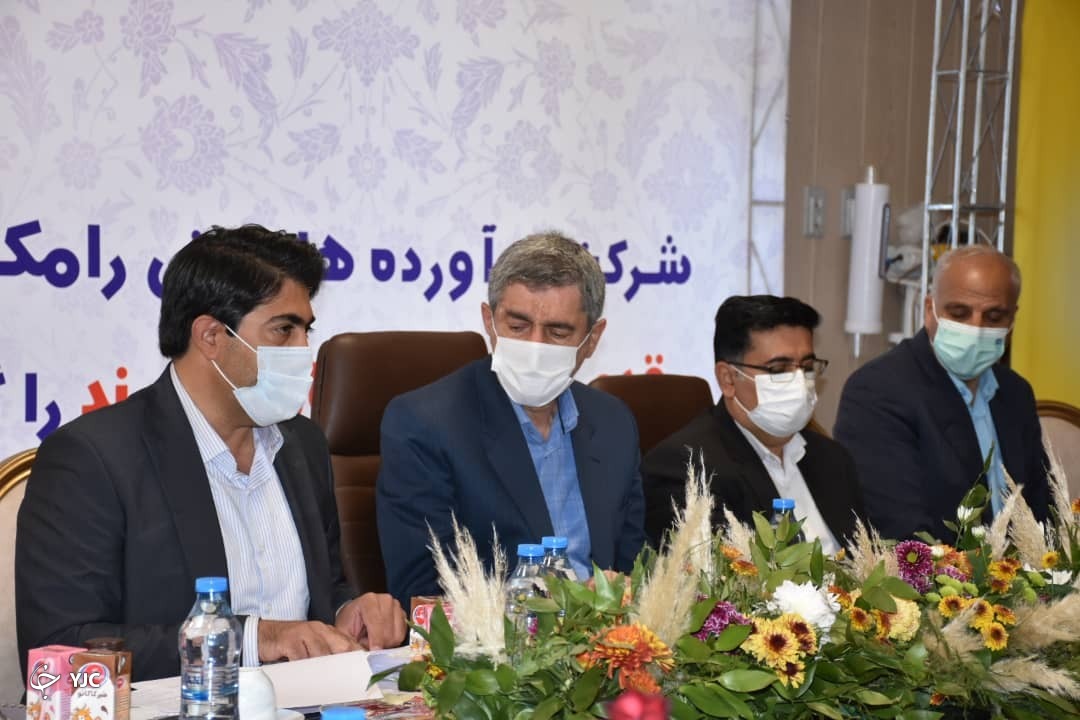 تولید و اشتغالزایی با رعایت قانون همراه باشد