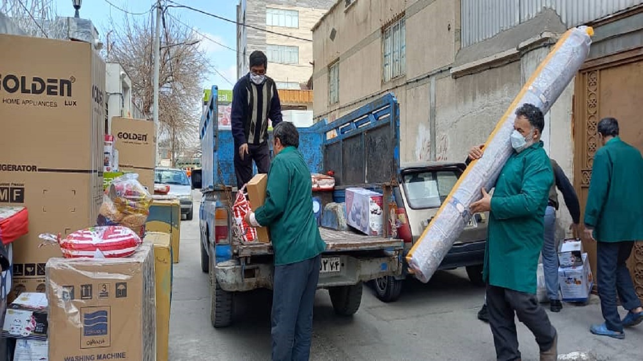 اهدای ۸۲ سری جهیزیه به زوج های جوان مشهدی