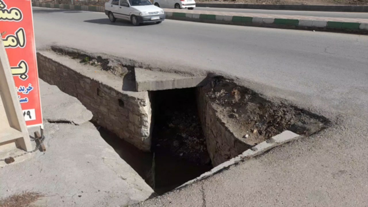 کانال آبی که اهالی شهرک پردیس را به دردسر انداخت + فیلم