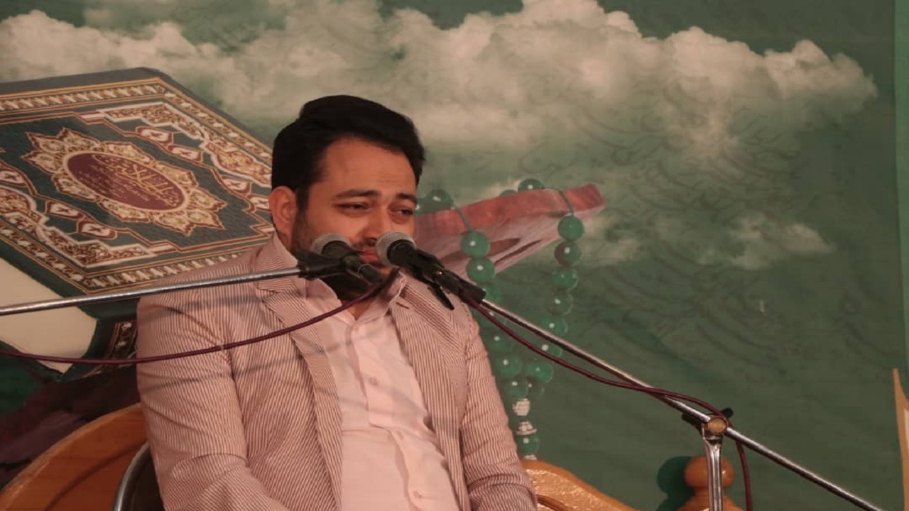 برگزاری محفل انس با قرآن در مجمع النور کاشان
