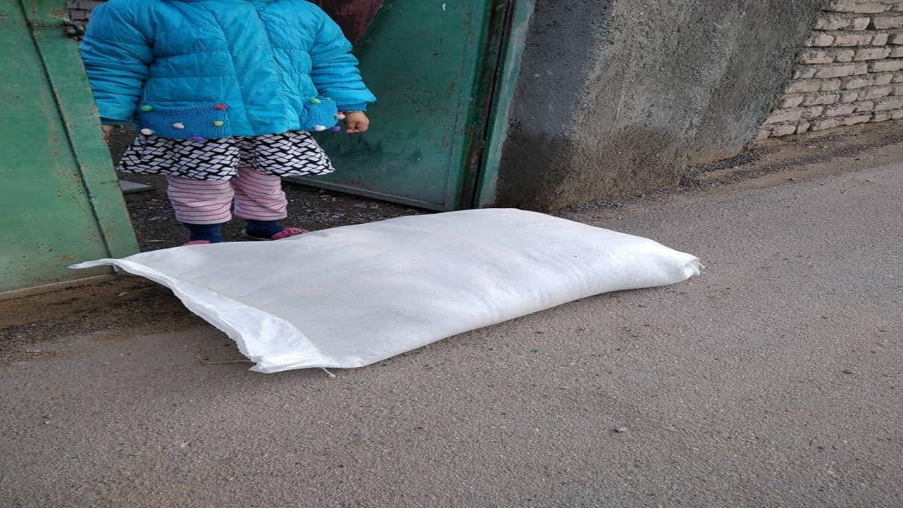 گرم کردن تنور ۴۰ خانواده در مناطق محروم