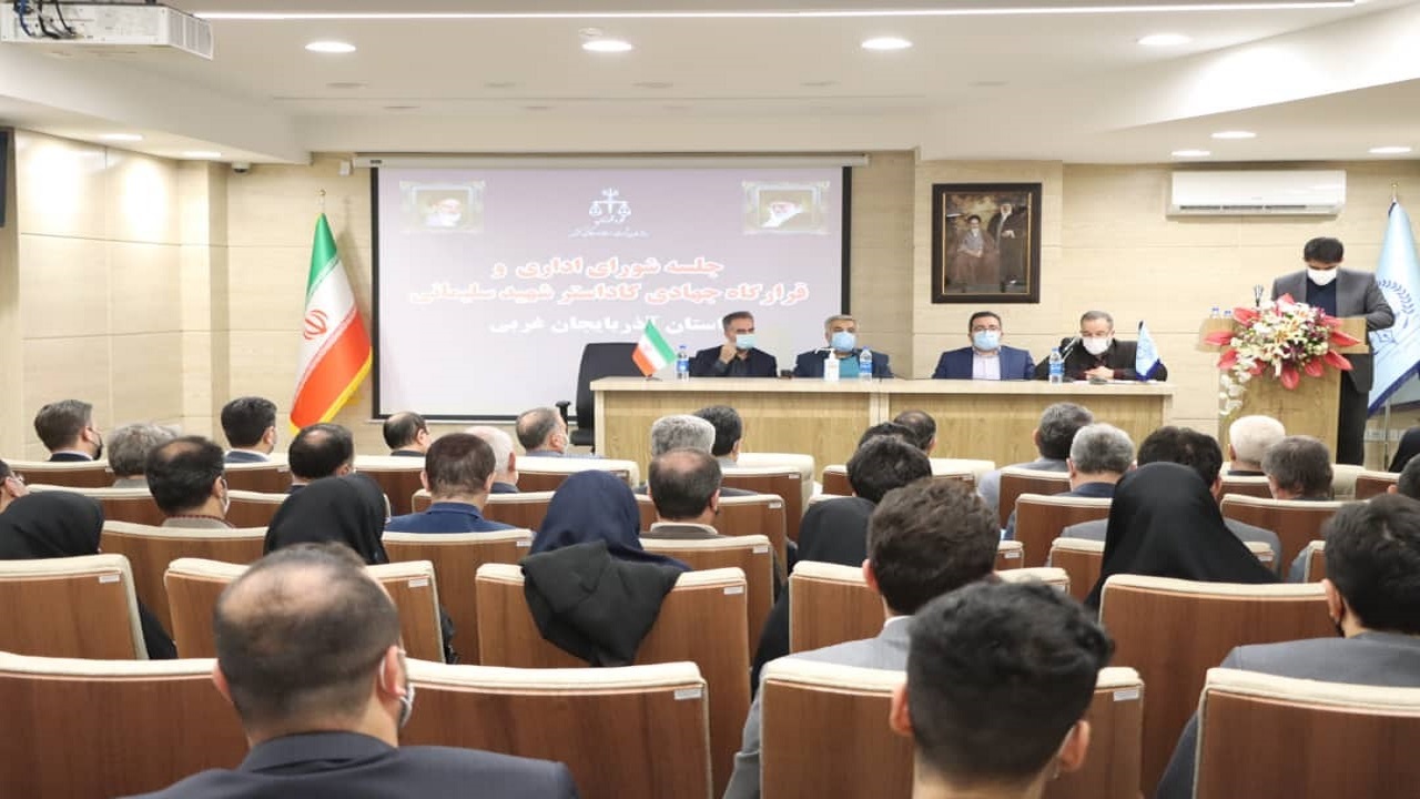 حمایت از دفاتر اسناد رسمی تکلیف قانونی است