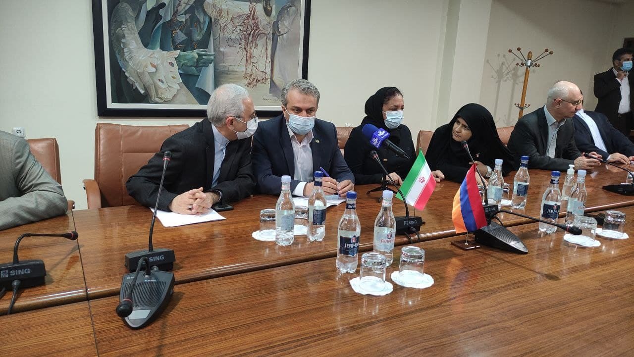 تجارت ایران به مرز ۱۰۰ میلیارد دلار رسید