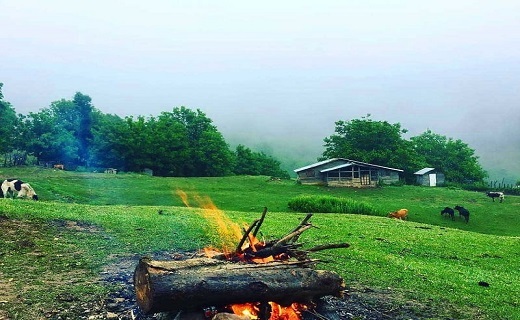 مه&zwnj;ها شما را در آغوش می&zwnj;کشند