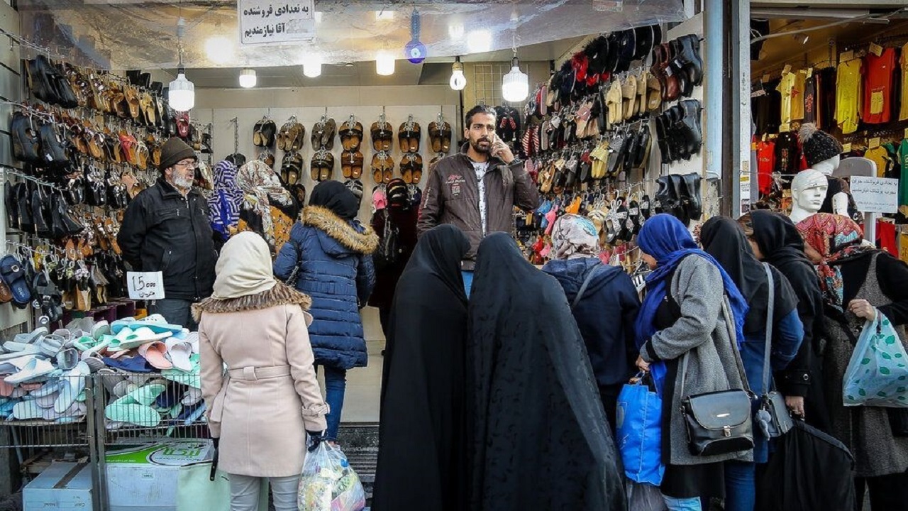 آغاز نظارت تعزیرات حکومتی بر بازار شب عید از فردا