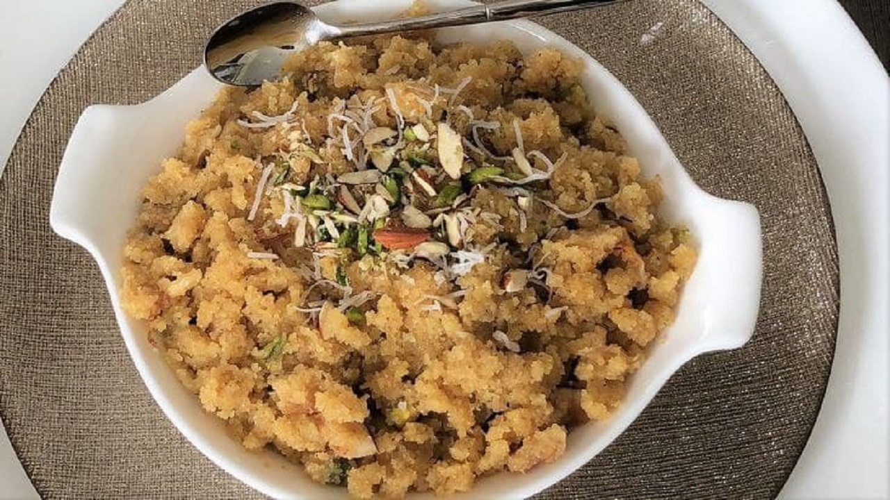 با طرز تهیه حلوای آرد سوجی، یا حلوای دانه‌دار از دیار افغانستان آشنا شوید + فیلم