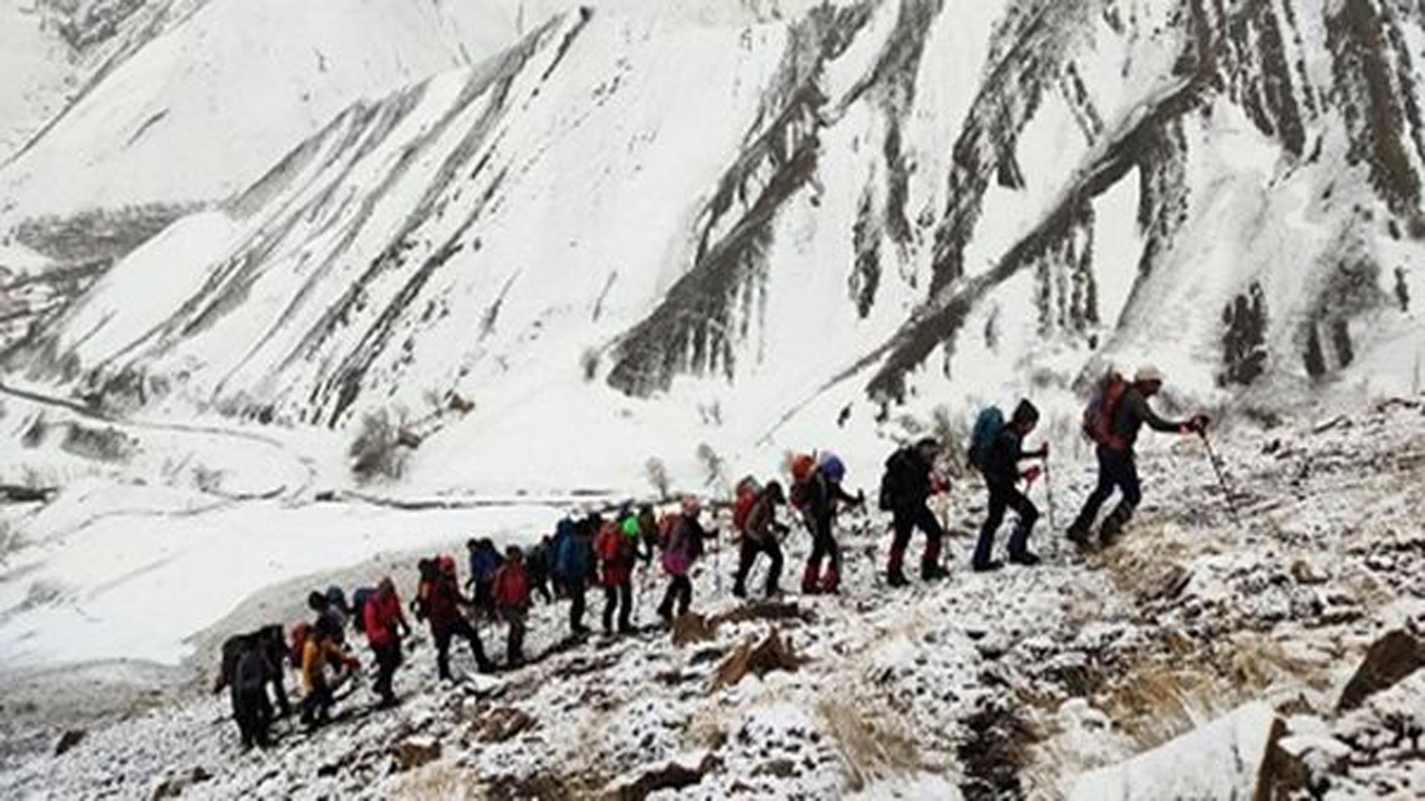 مفقودی ۲۲ کوهنورد در ارتفاعات شاه جهان شیروان