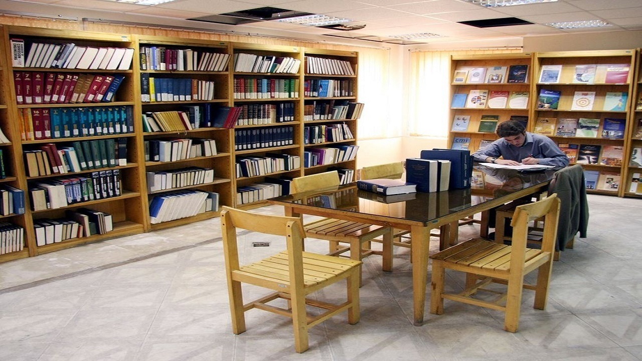کتابخانه ملی ۳ هزار جلد کتاب به کتابخانه‌های عمومی کردستان اهدا کرد