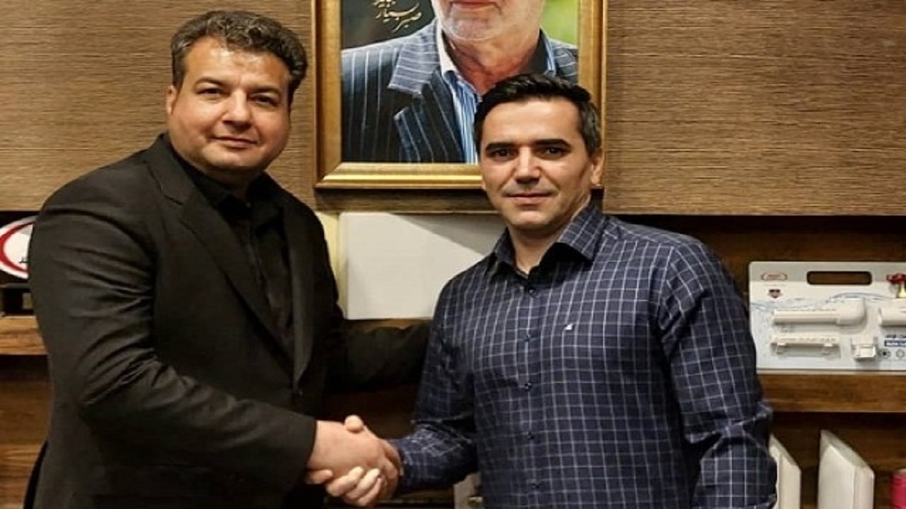 محمد کشاورز سرمربی گیتی‌پسند ماند