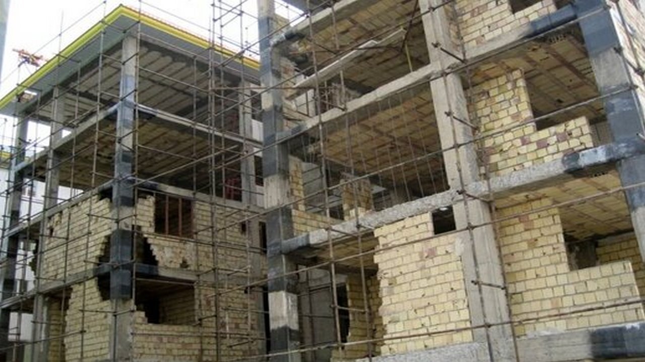 ساخت و ساز‌های غیرمجاز باید پیش از عملیات اجرایی متوقف شود