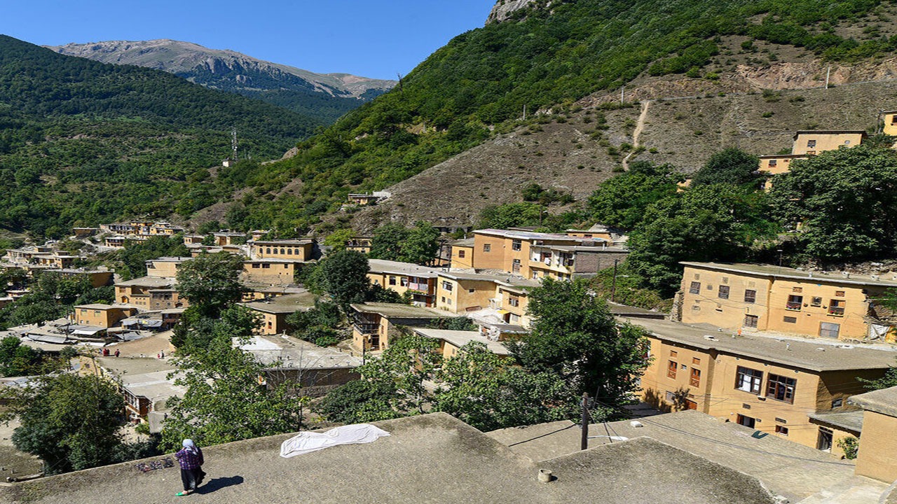 ۱۴۰ واحد مسکونی در روستاهای گچساران نوسازی شد