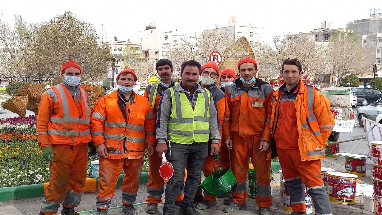 مشغول شهرتکانی هستیم، لطفا آهسته برانید+عکس