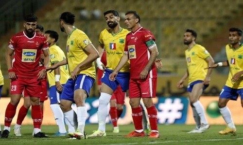 دیدار تیم های فوتبال صنعت نفت آبادان - پرسپولیس تهران 