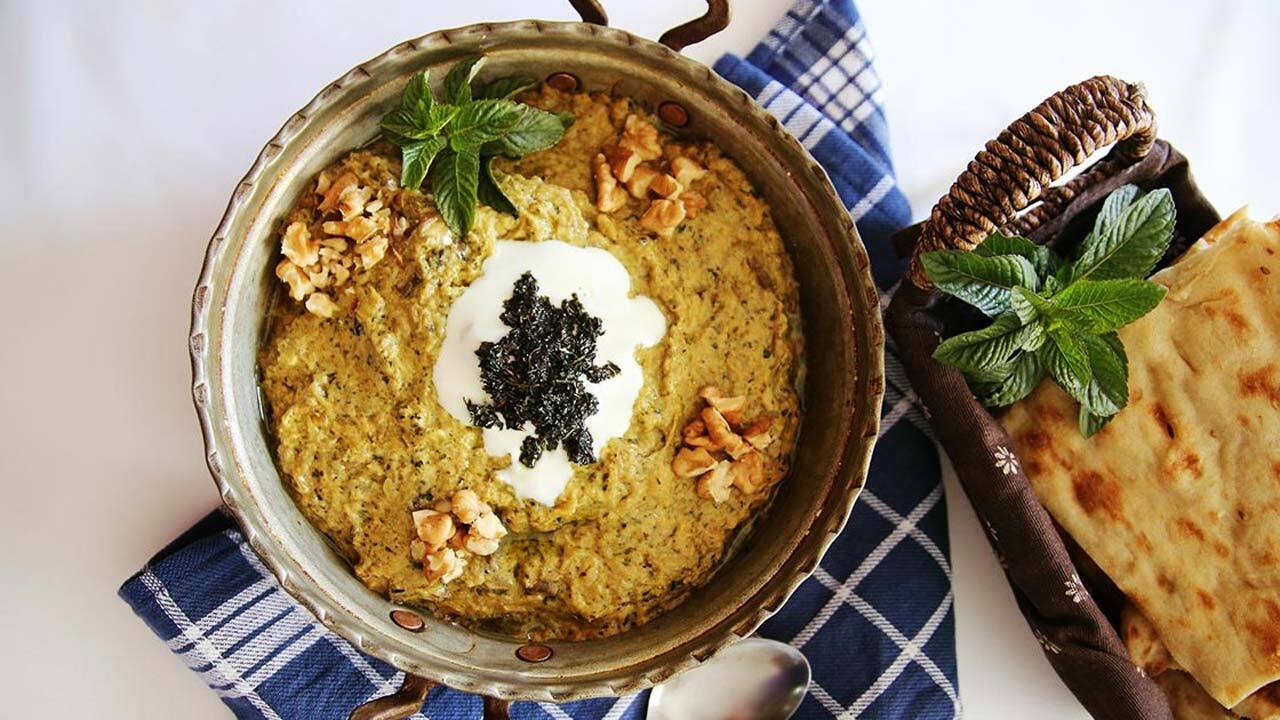 طرز تهیه حلیم بادمجان اصفهانی + فیلم