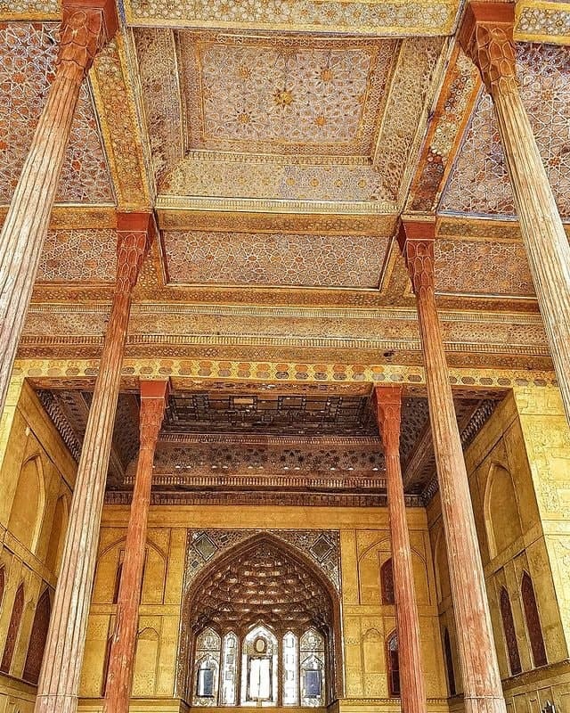 از