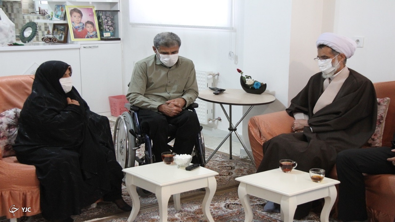 تجلیل نماینده ولی فقیه در چهارمحال و بختیاری از جانبازان و ایثارگران