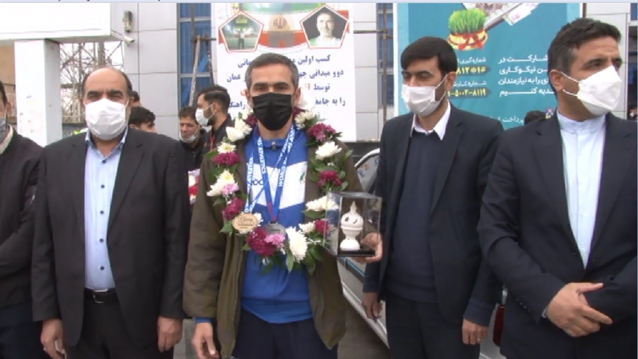 استقبال مردم کبودراهنگ از قهرمان دو و میدانی جهان