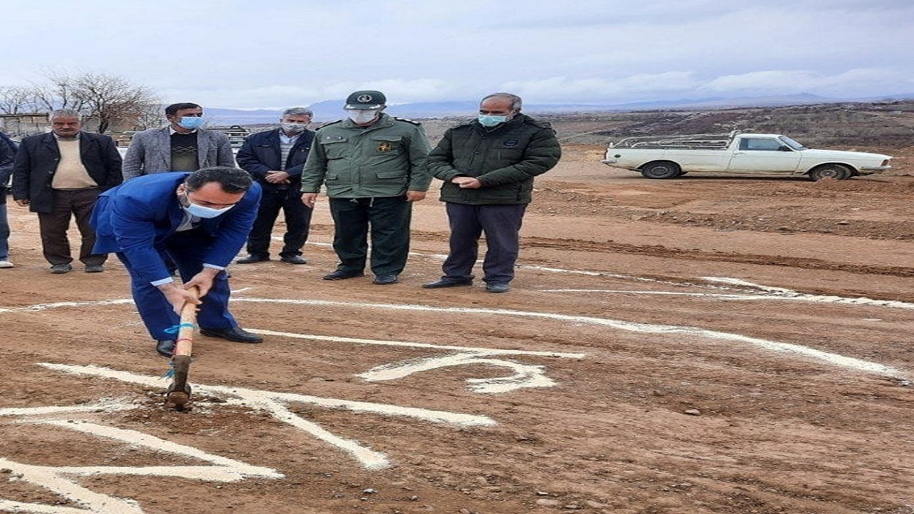 آغاز عملیات اجرایی آسفالت جاده طرح احرار در سامان