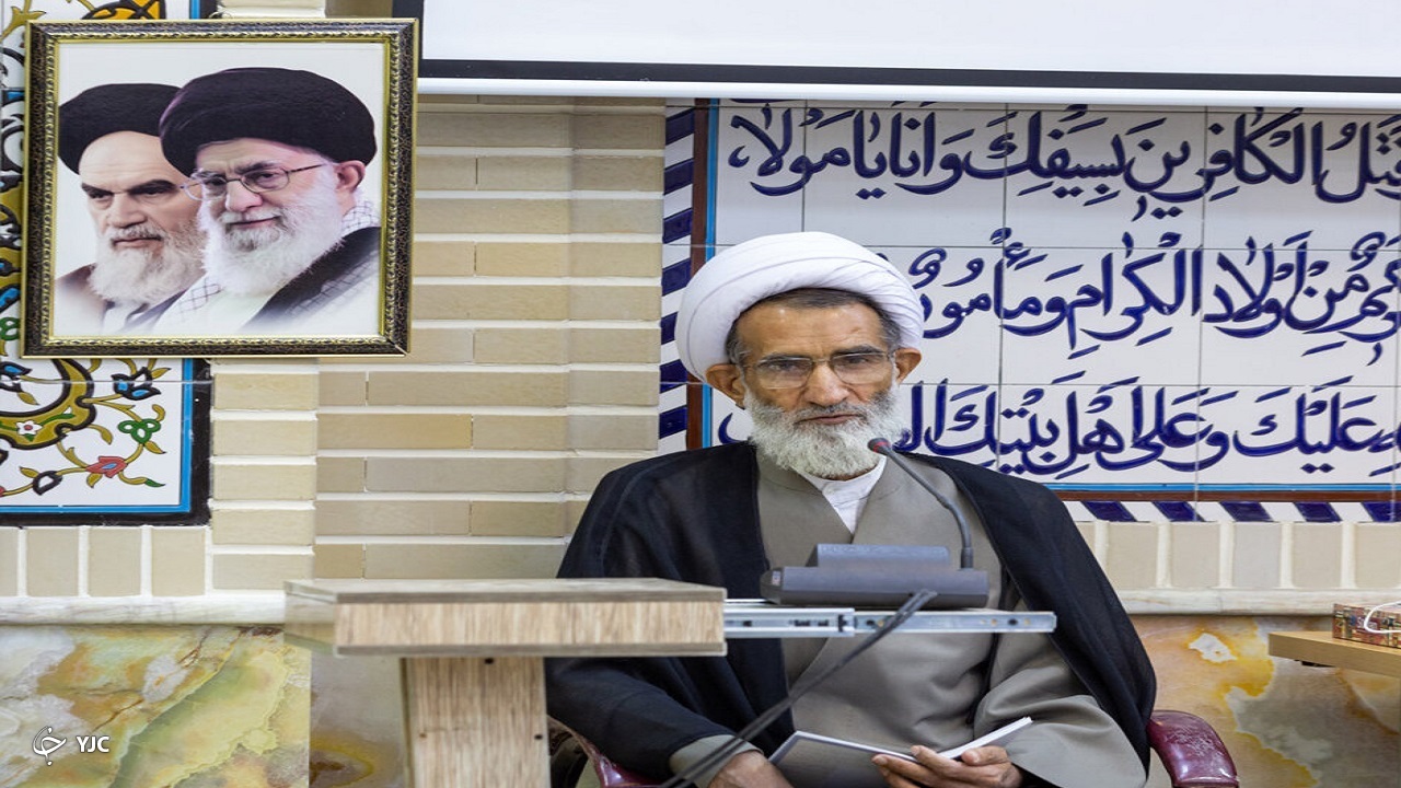 ذات انقلاب اسلامی حاکم کردن مهدویت بر جامعه است