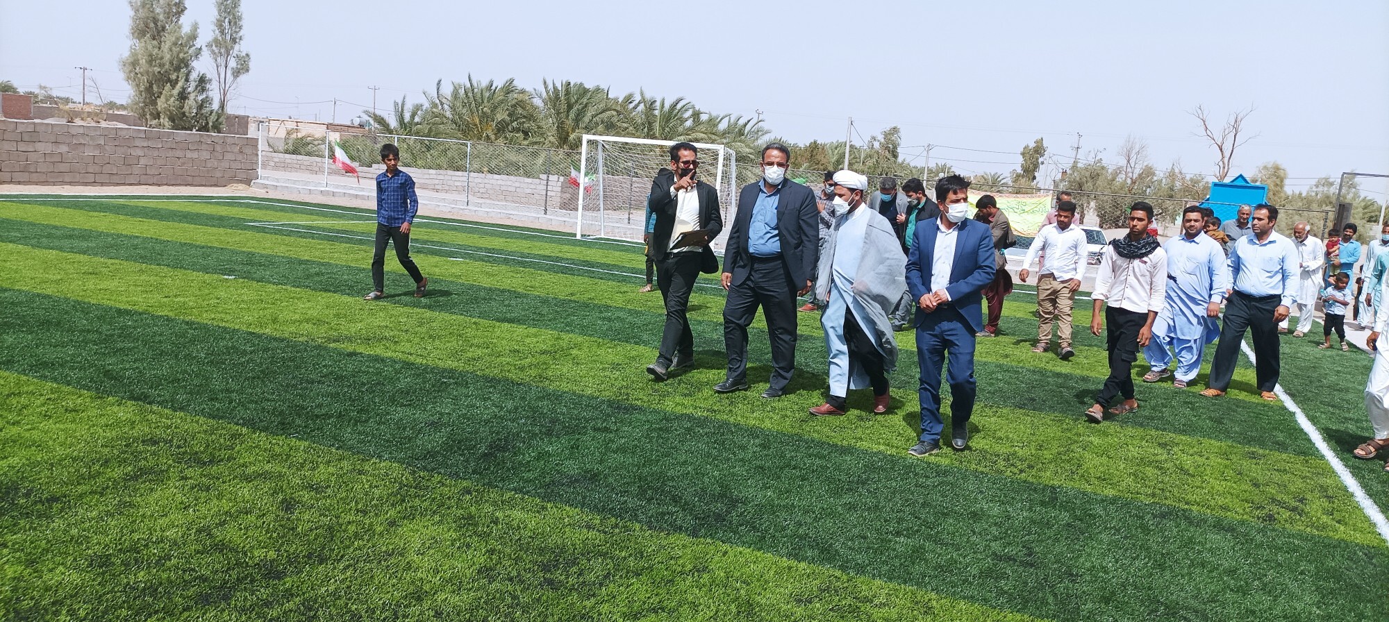 افتتاح یک زمین چمن مصنوعی در شهاب آباد ریگان