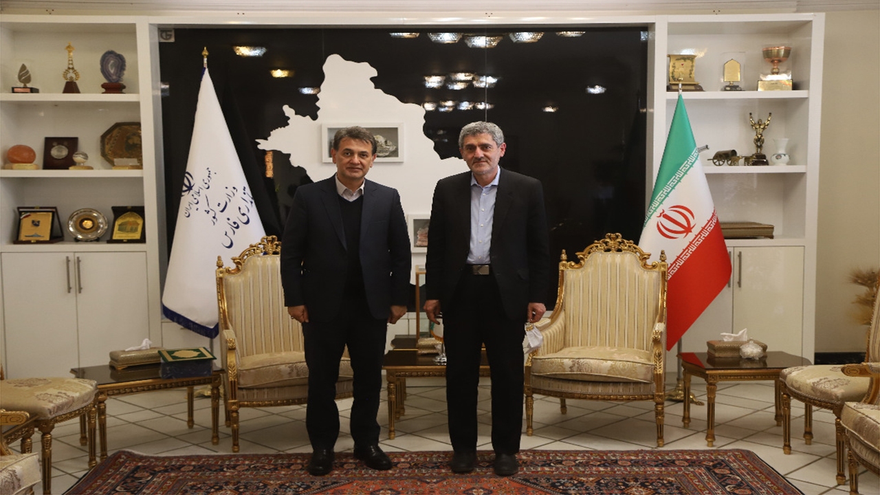 مصوبه عدم پرداخت مالیات برای پزشکان دانشگاهی اصلاح می‌شود