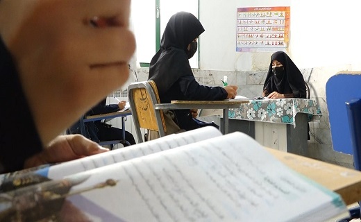 اعضای شورای اسلامی روستا با پیگیریهای خود گره آموزش را در روستای کرغند باز کردند اعضای شورای اسلامی روستا با پیگیریهای خود گره آموزش را در روستای کرغند باز کردند