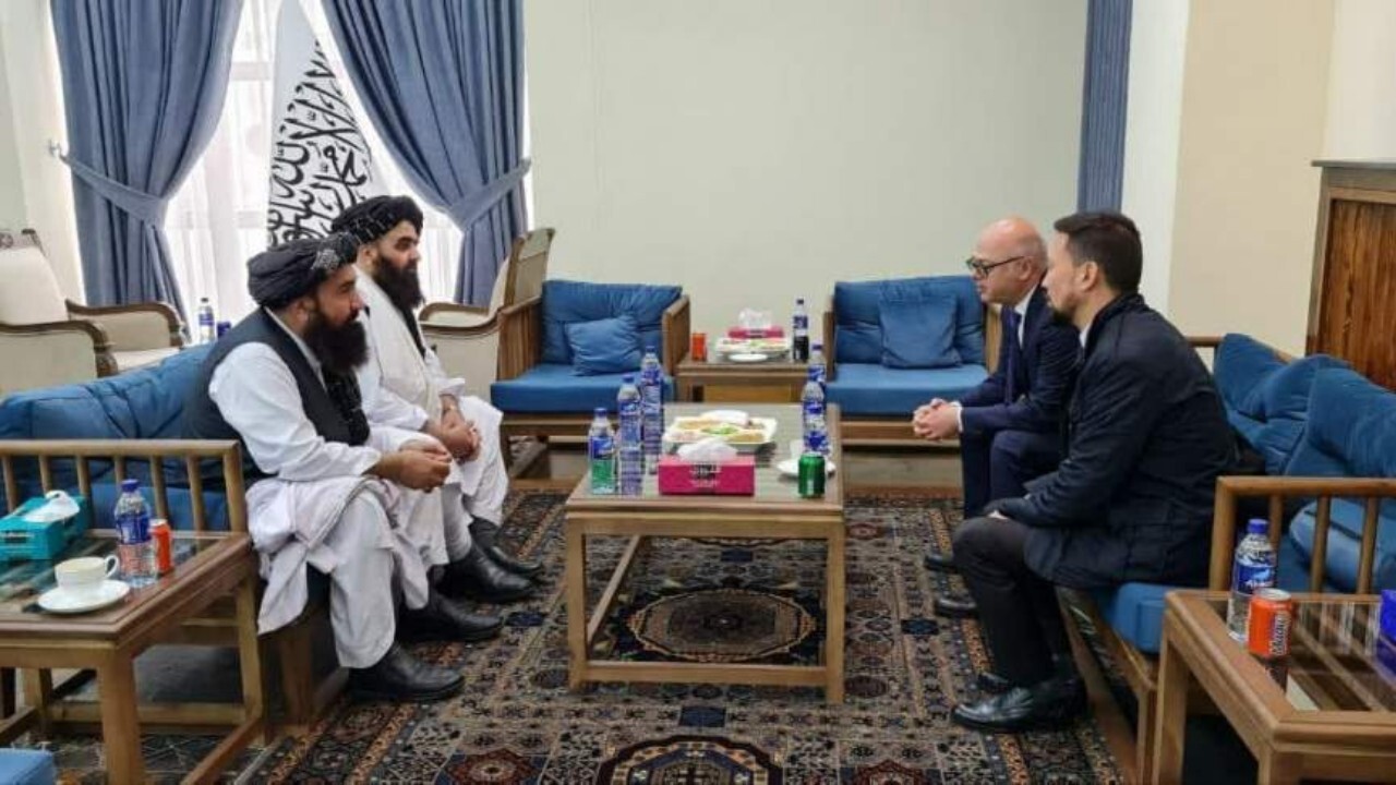 امیر خان متقی در نشست دیپلماتیک آنتالیا سخنرانی می‌کند