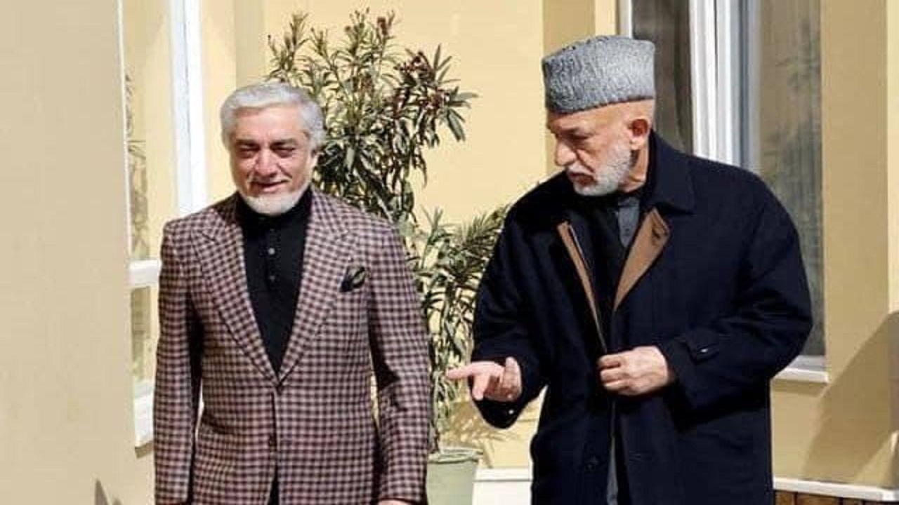 ‏حامد کرزی ممنوع‌الخروج شدن خود و عبدالله عبدالله را تایید کرد