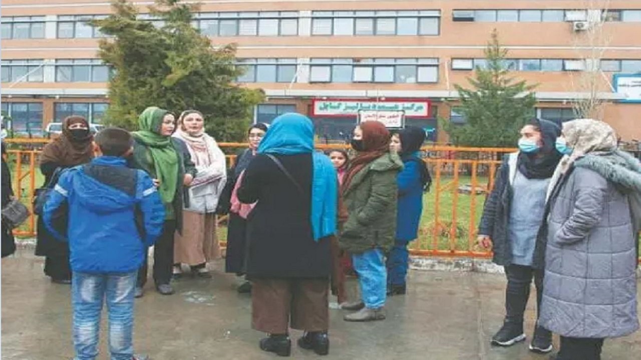 جلوگیری طالبان از برگزاری کمپاین اهدای خون توسط زنان