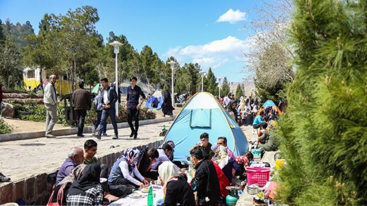 اسکان نوروزی در ۶ بوستان قم