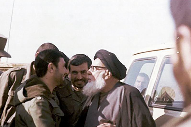 آیت&zwnj;الله&zwnj;ها و حجت&zwnj;الاسلام&zwnj;های هشت سال دفاع مقدس + تصاویر