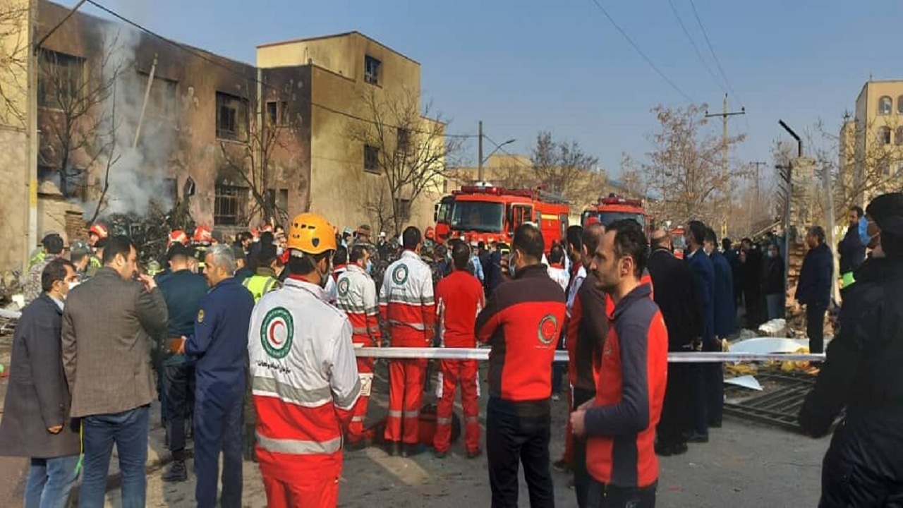 اعزام ۴۰ امدادگر هلال احمر به محل سقوط جت آموزشی در تبریز