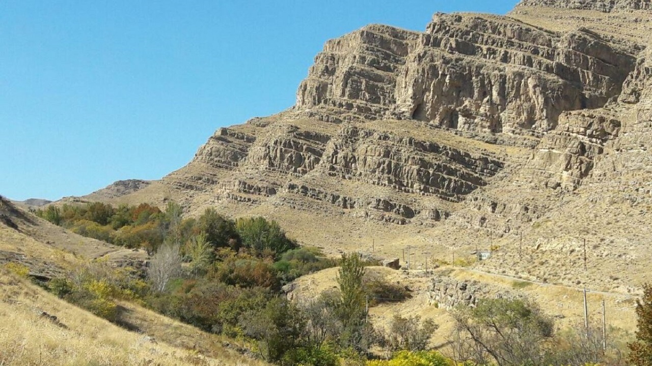احیای منابع آب پارک ملی تندوره خراسان رضوی در شرایط خشکسالی