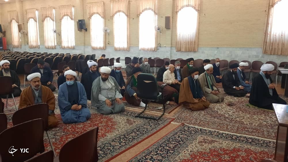 جلسه هم اندیشی کارگروه مواسات و زکات شهرستان کهک برگزار شد