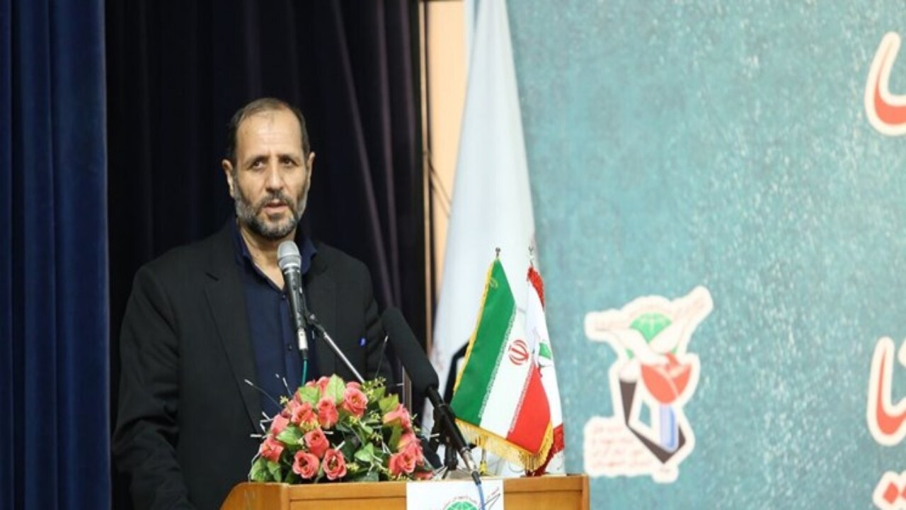 با روی کارآمدن دولت انقلابی بهانه ای برای کار نکردن نیست