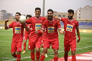 لیگ برتر فوتبال/ نفت مسجد سلیمان ۱ - پرسپولیس ۲