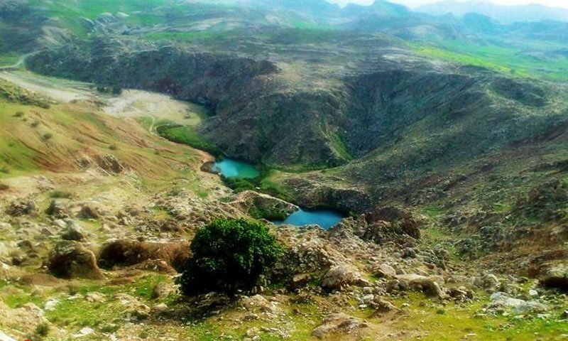 دریاچه دوقلو
