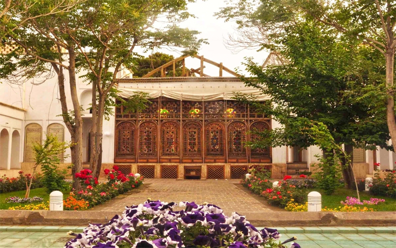 خانه مشروطه