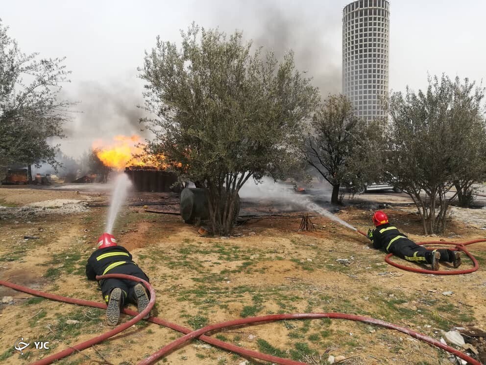 آتش سوزی در کارگاه غیر مجاز 